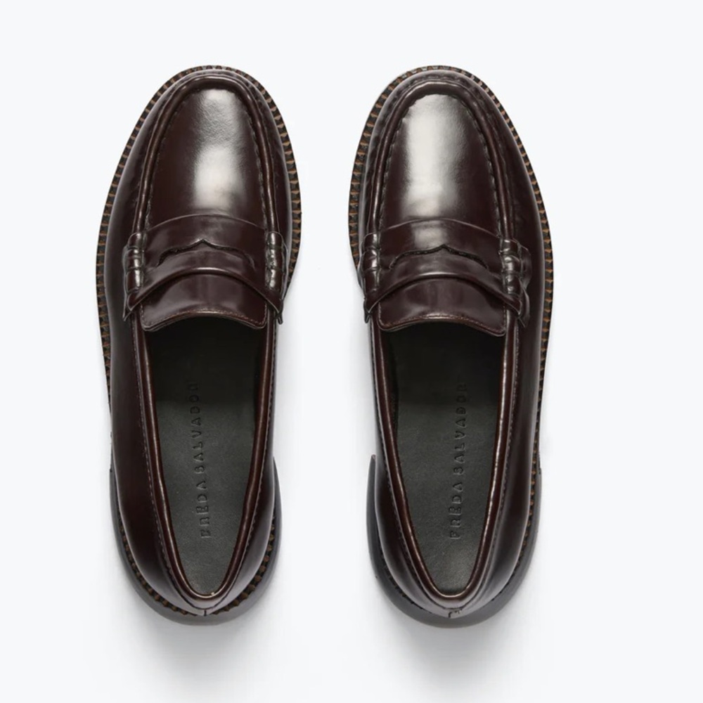 Freda Salvador Elba loafer in Espresso size  6